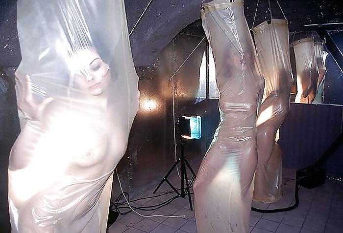 25P Slave girls