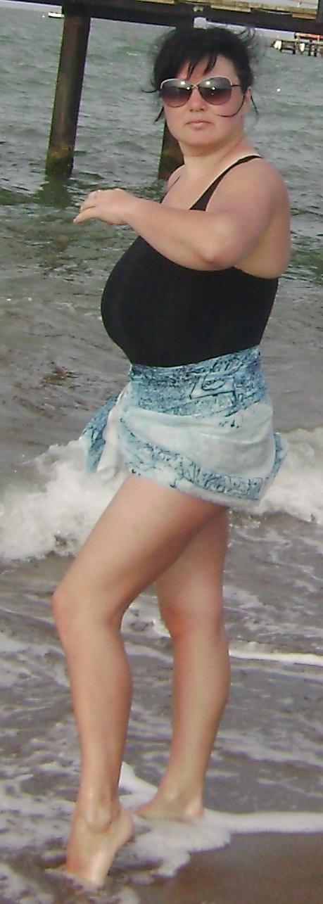 19P Busty Russian Woman 310