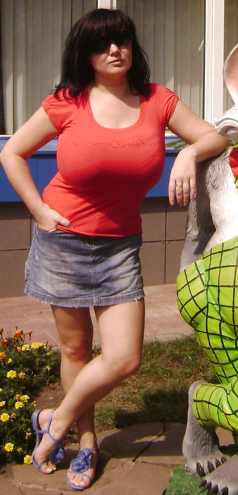 19P Busty Russian Woman 310