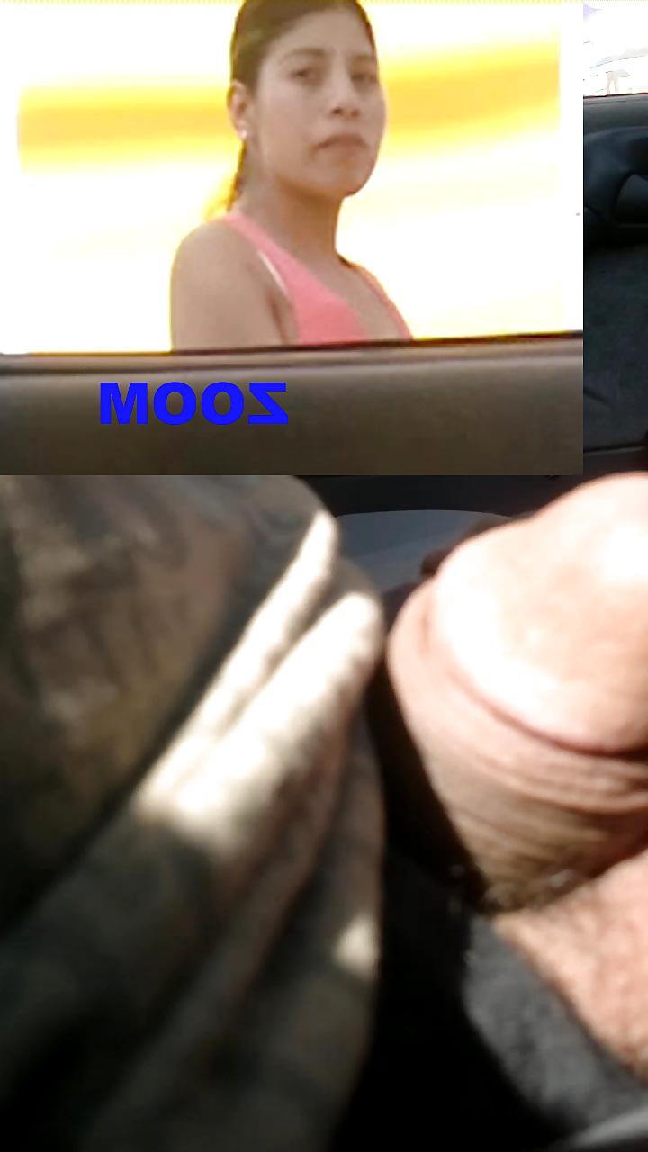 9P Flashing, exhibicionismo, en la calle con zoom