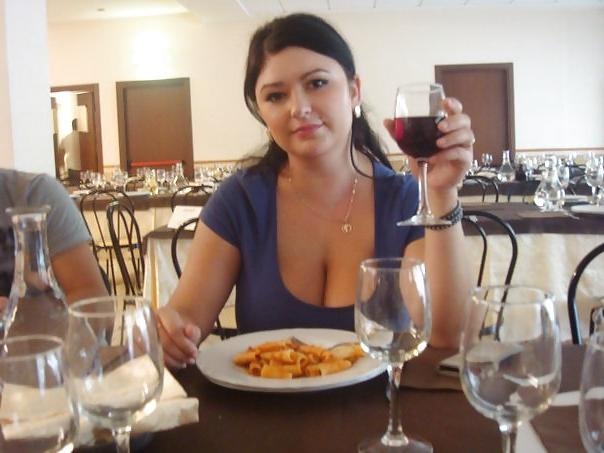 11P Busty Russian Woman 318
