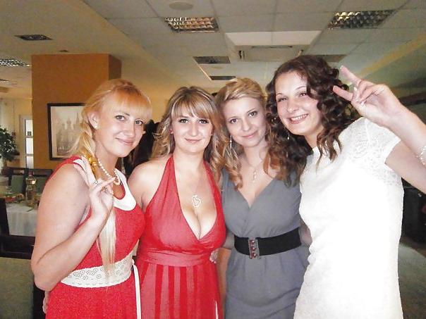 11P Busty Russian Woman 562