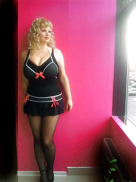24P Busty Russian Woman 232