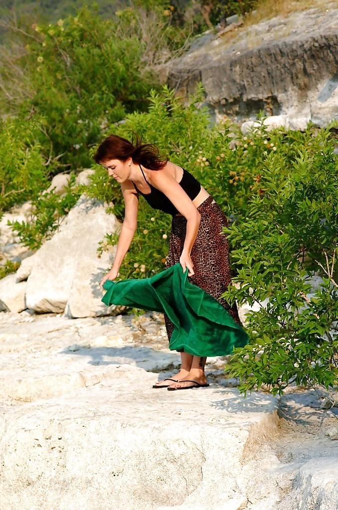 25P Ausziehen, Strippen oder Nacktwerden am Strand 1