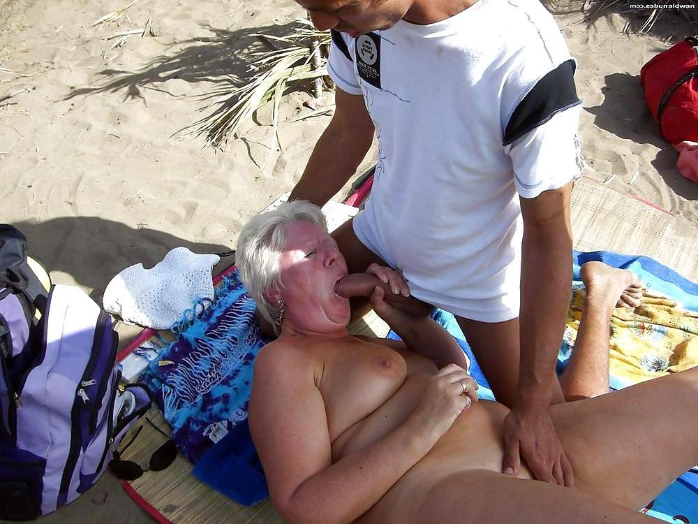 25P Mix beach sex 32