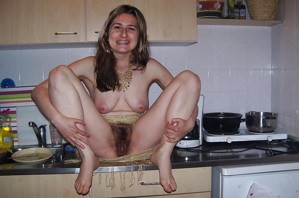 24P Naked and hairy pussy