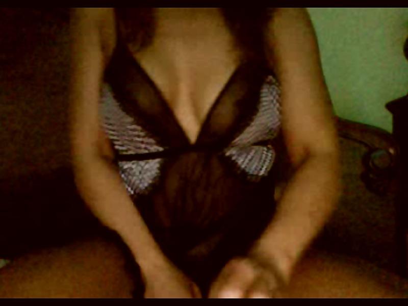11P Flashing boob