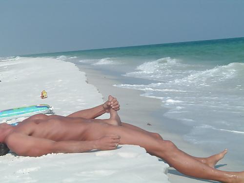18P Hot beach