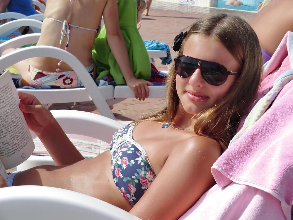 25P Vacation Different Teens on Beach 02  COMMENT THE BEST SLUTS