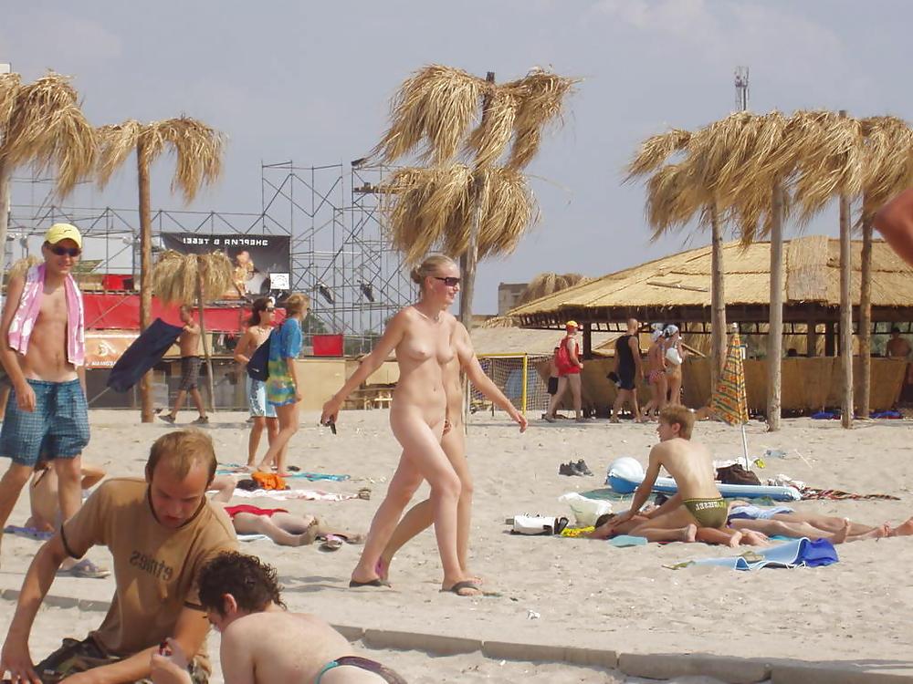 25P (o)(o)Beach Tits(o)(o)