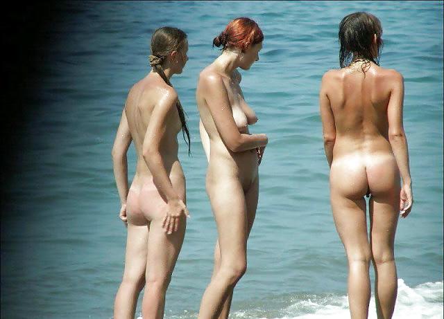 25P Beach & Bikini Girls 4