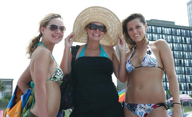 25P Beach & Bikini Girls 4