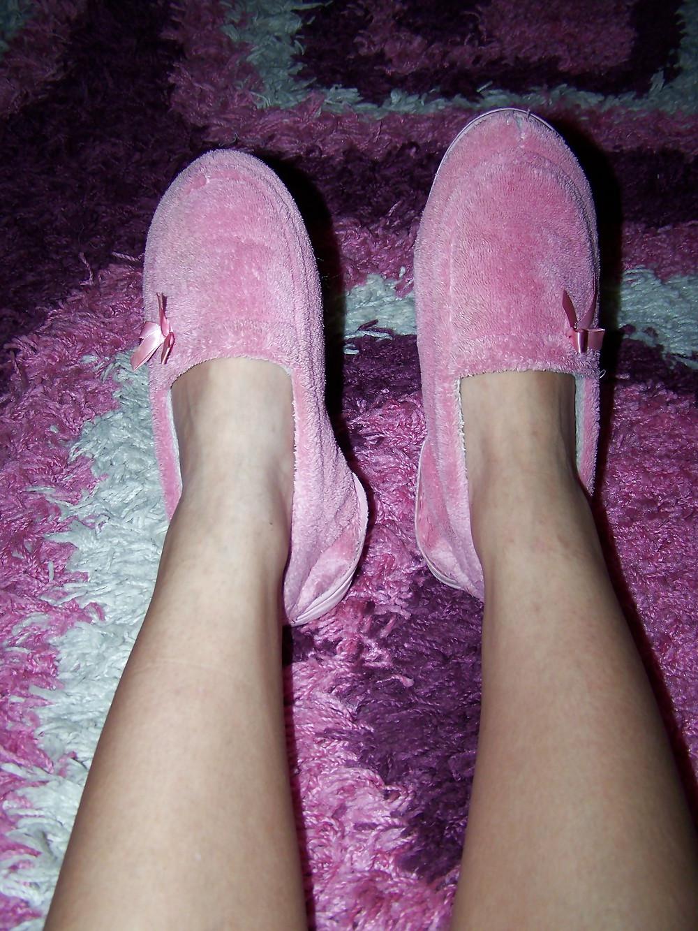 15P Sweaty nylon feet tease