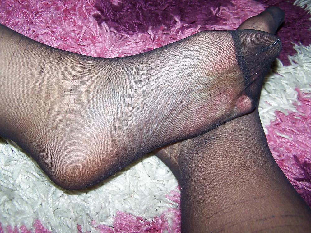 15P Sweaty nylon feet tease