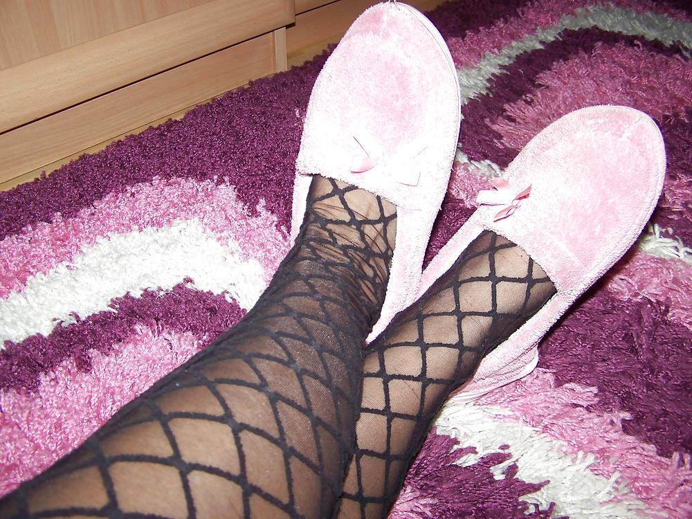 15P Sweaty nylon feet tease