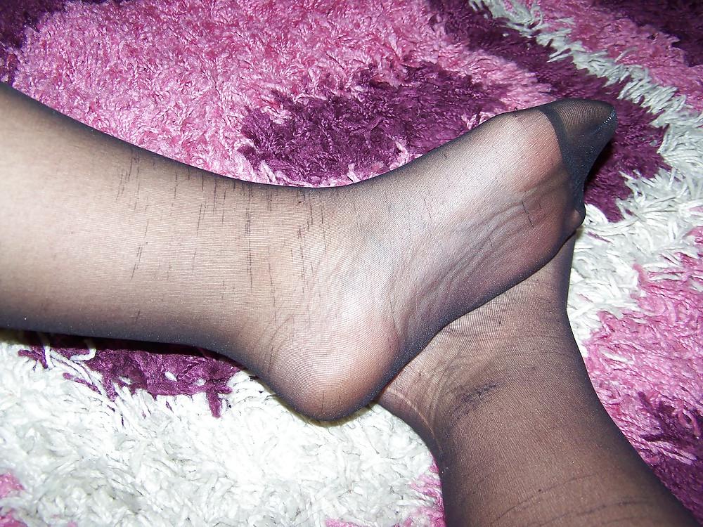 15P Sweaty nylon feet tease