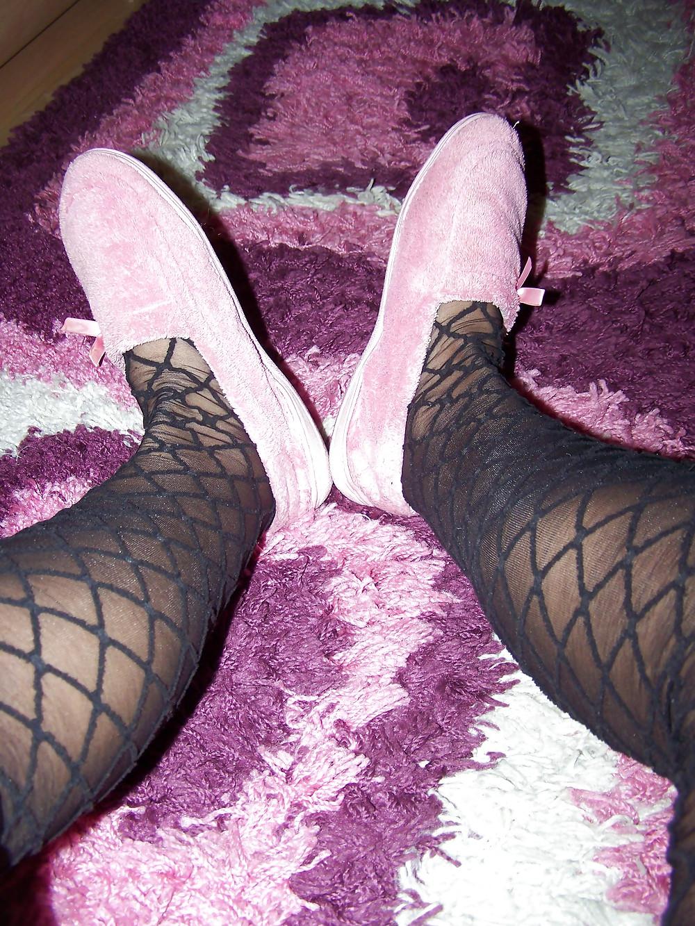 15P Sweaty nylon feet tease