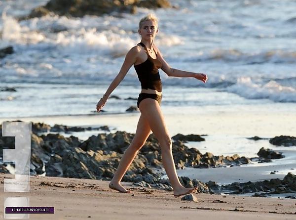 22P Miley Cyrus yoga at the beach 