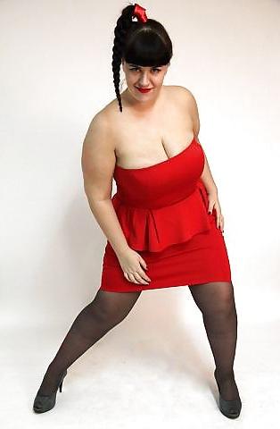14P Busty Russian Woman 314