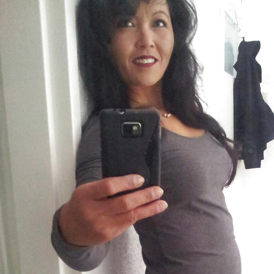 17P Indonesian Milf Slut