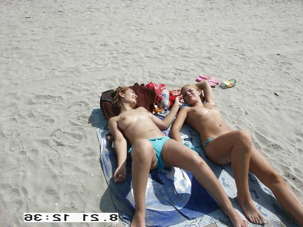 25P The beach 169