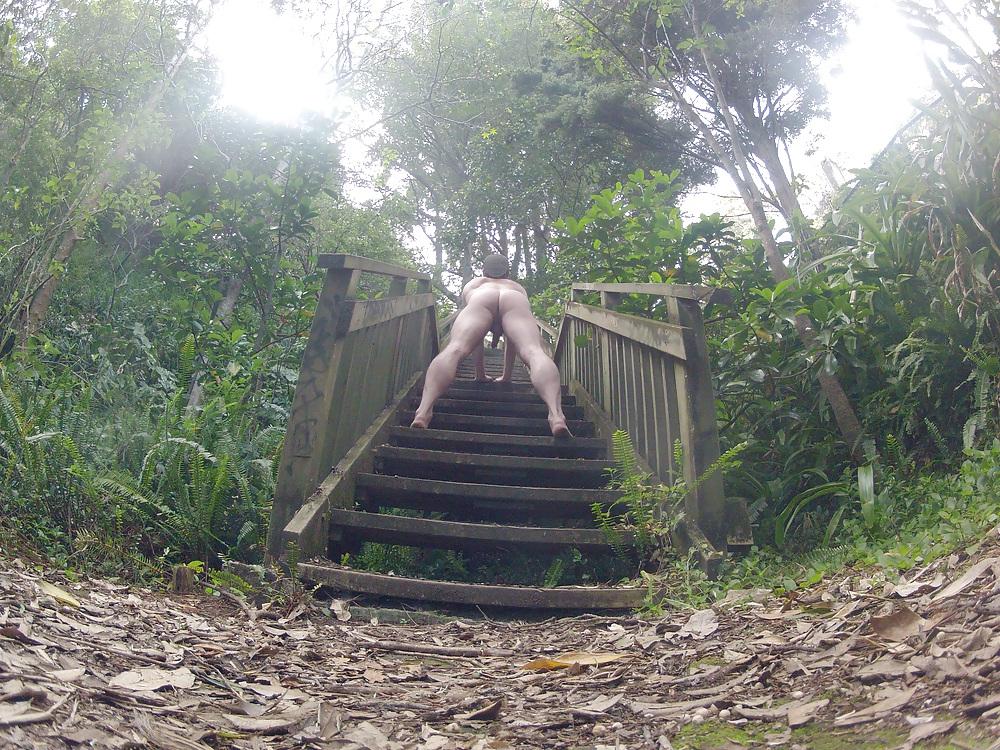 12P Somebody come and use my naked body at the beach!!!