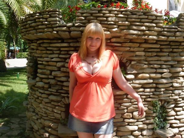 13P Busty Russian Woman 237
