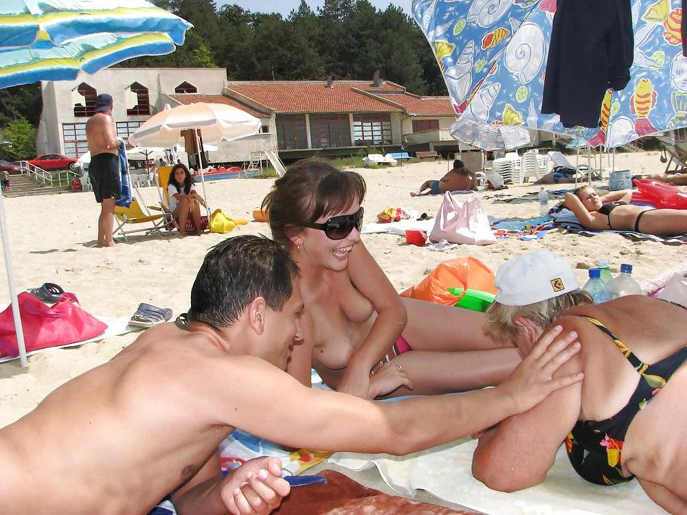 25P The beach 66