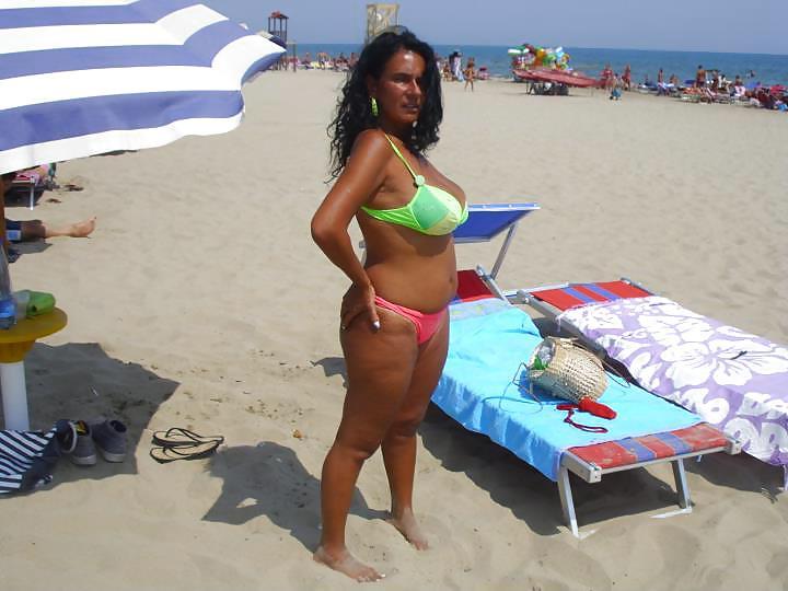 17P Great facebook italian milf