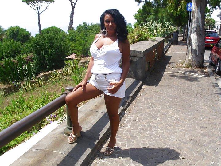 17P Great facebook italian milf