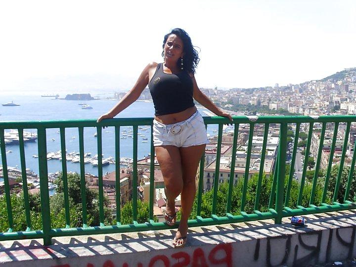 17P Great facebook italian milf