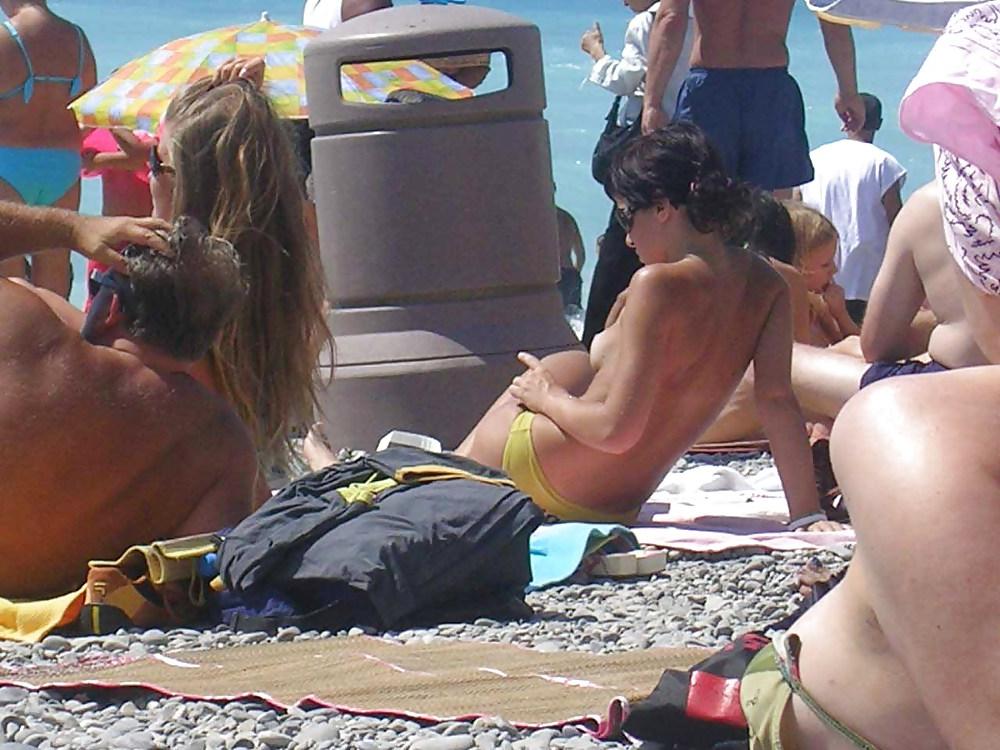 25P The beach 177