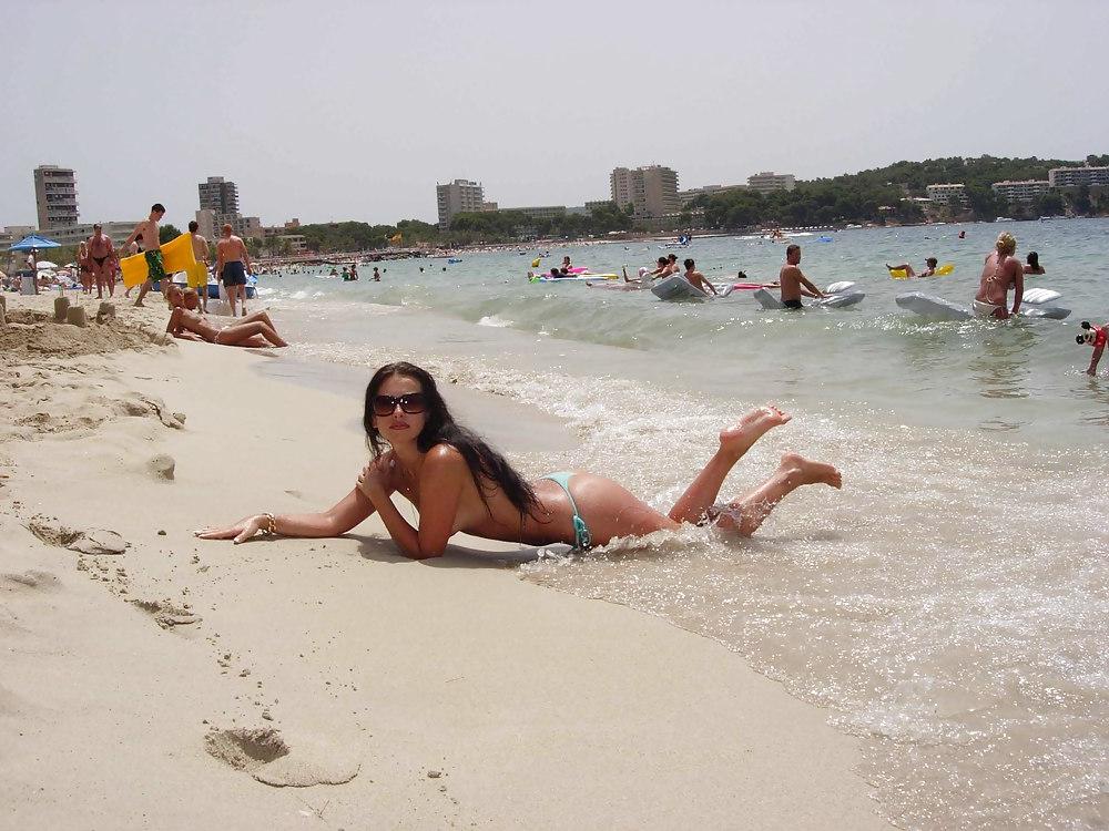 25P The beach 177