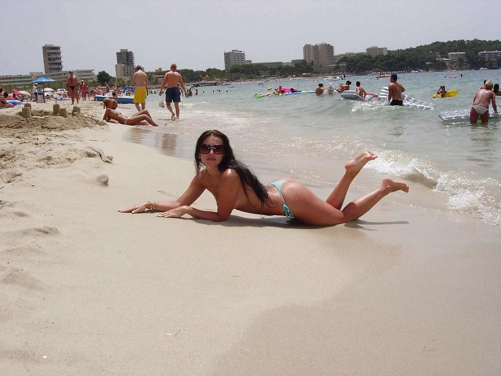 25P The beach 177