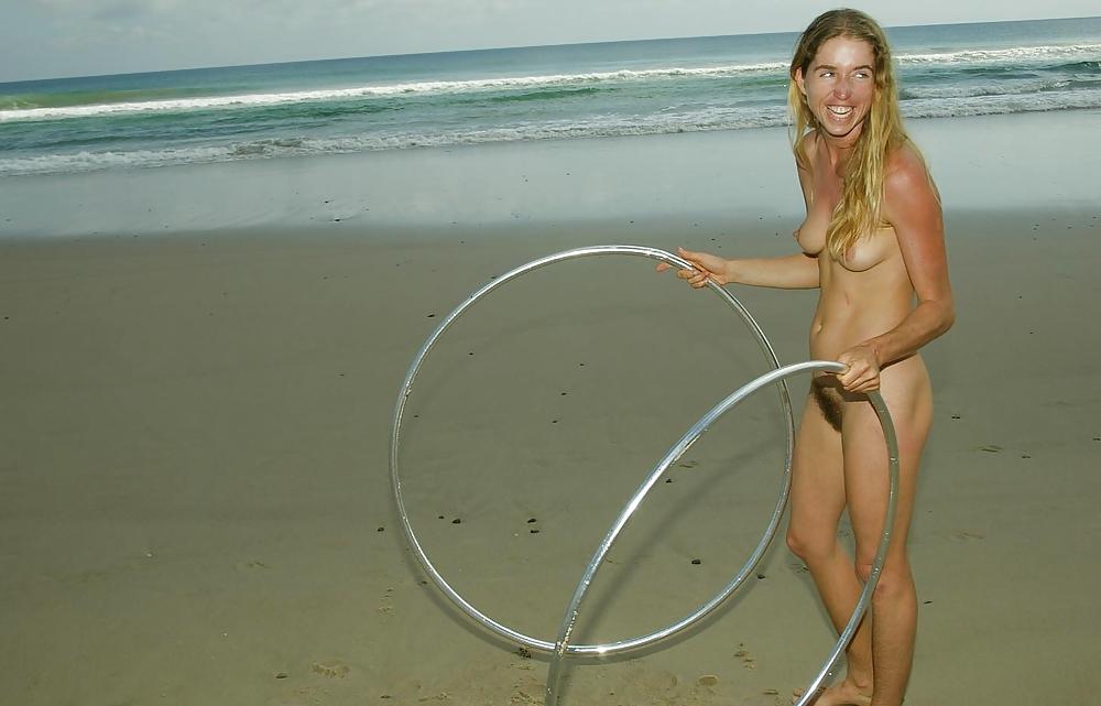 15P Flashing Females - Other 4
