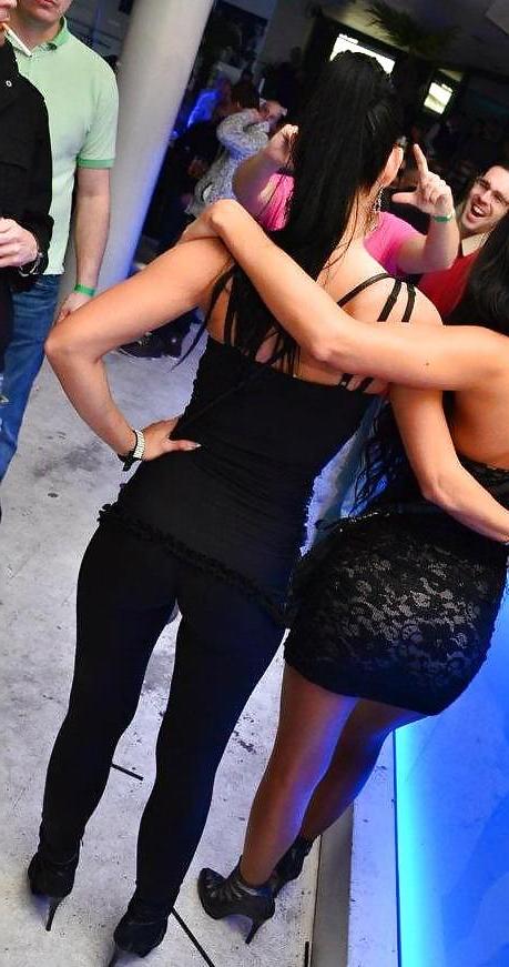 22P Girls in black pants
