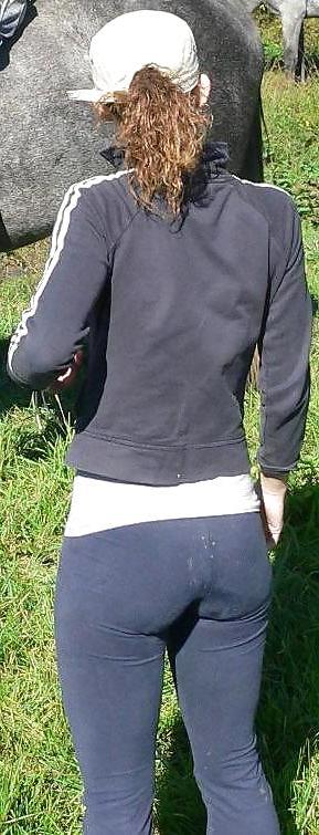 22P Girls in black pants