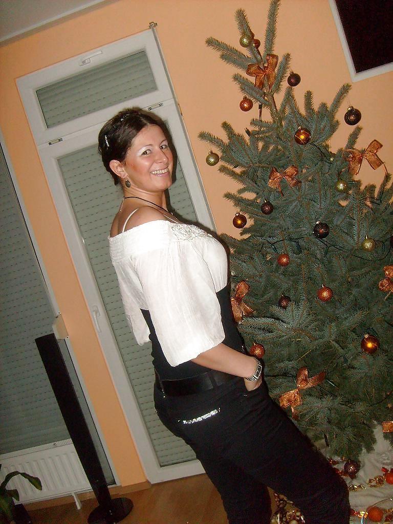 22P Girls in black pants