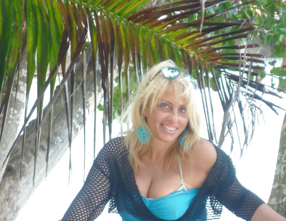 25P Italian milf: Diana
