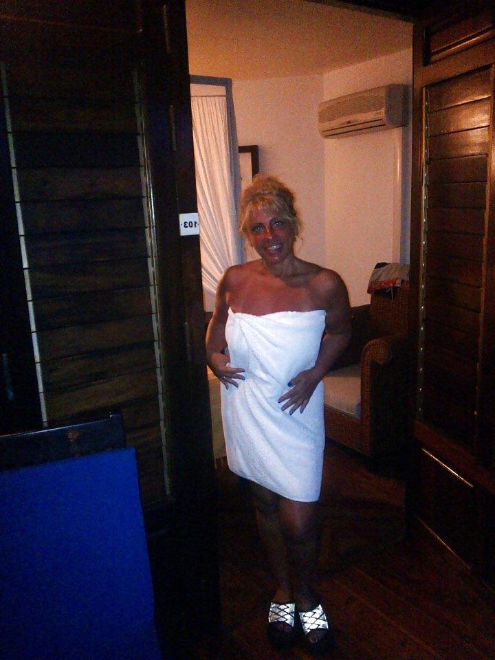 25P Italian milf: Diana