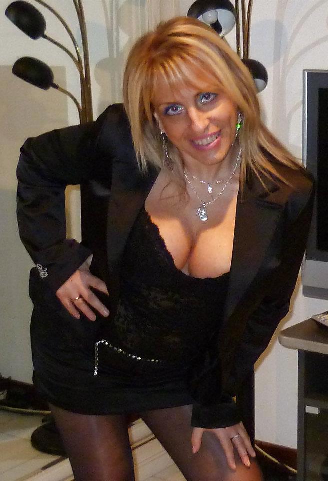 25P Italian milf: Diana