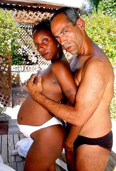25P Sexy Pregnant Black Woman