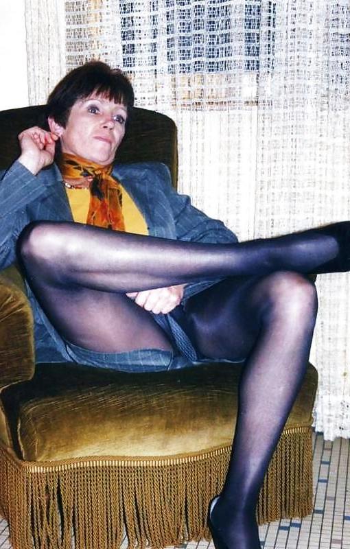 15P Kerri, Mature Hairy