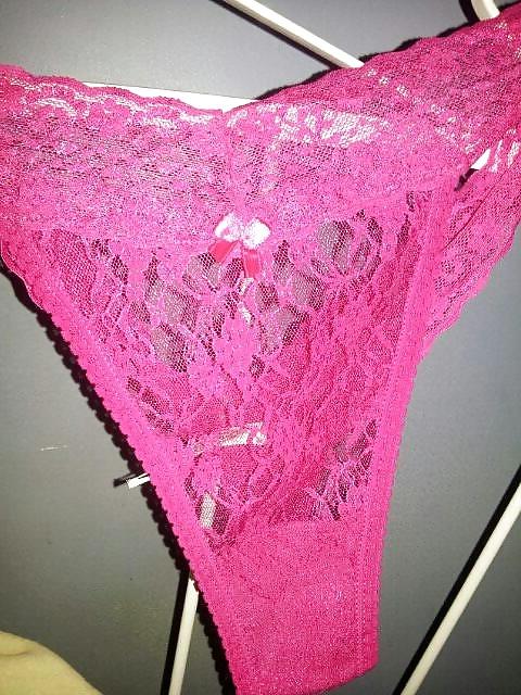 9P Scottish BBW Twitter Panty Seller at CurvyRedHead