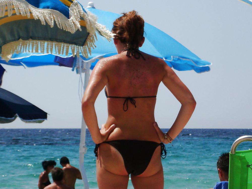 23P Holiday beach