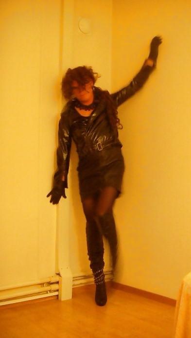 10P Me, Slottskogstransa in leather