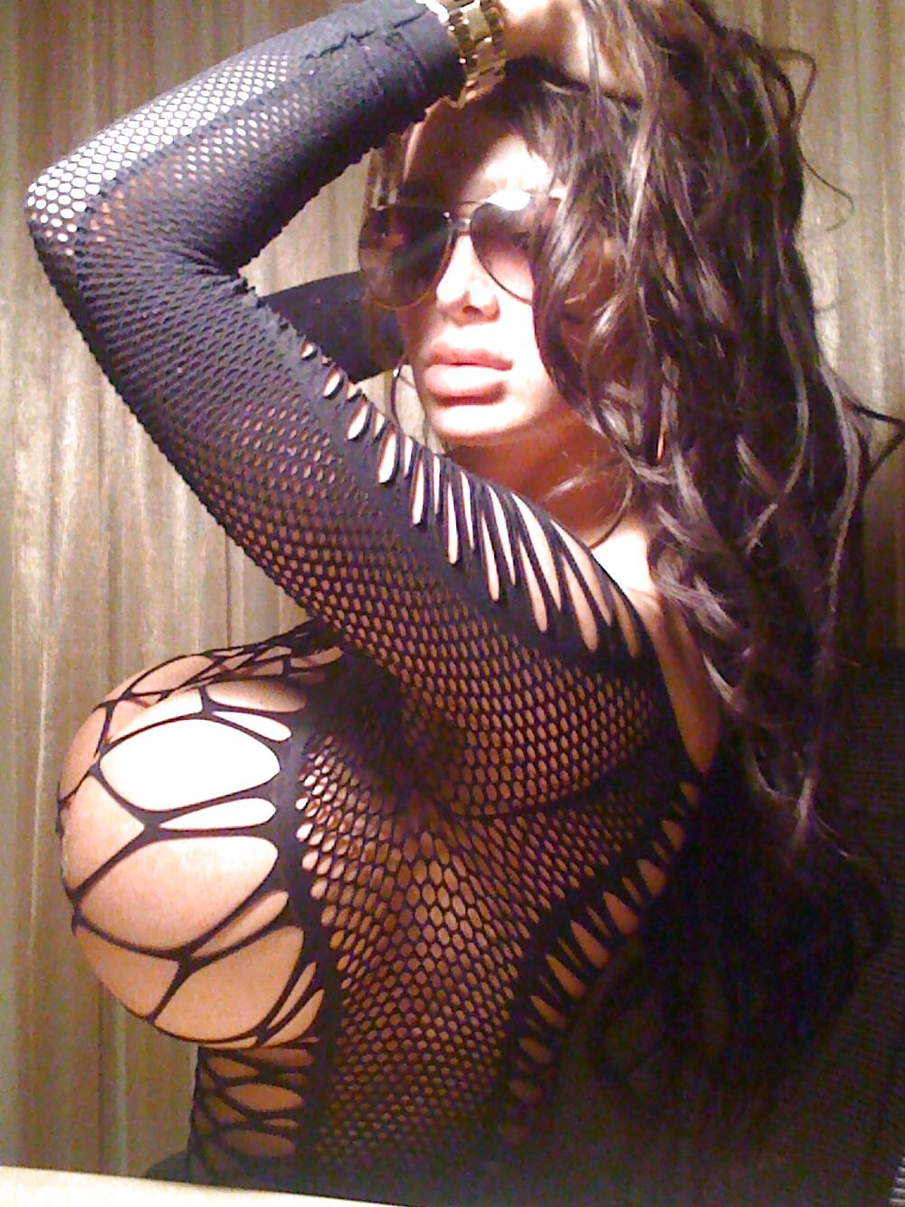 15P Amy: Fake Tit Wonder Woman!