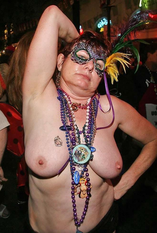 25P Grannies milfs fantasy