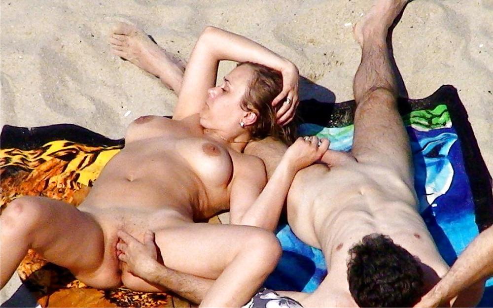 25P I Love Beach Sex
