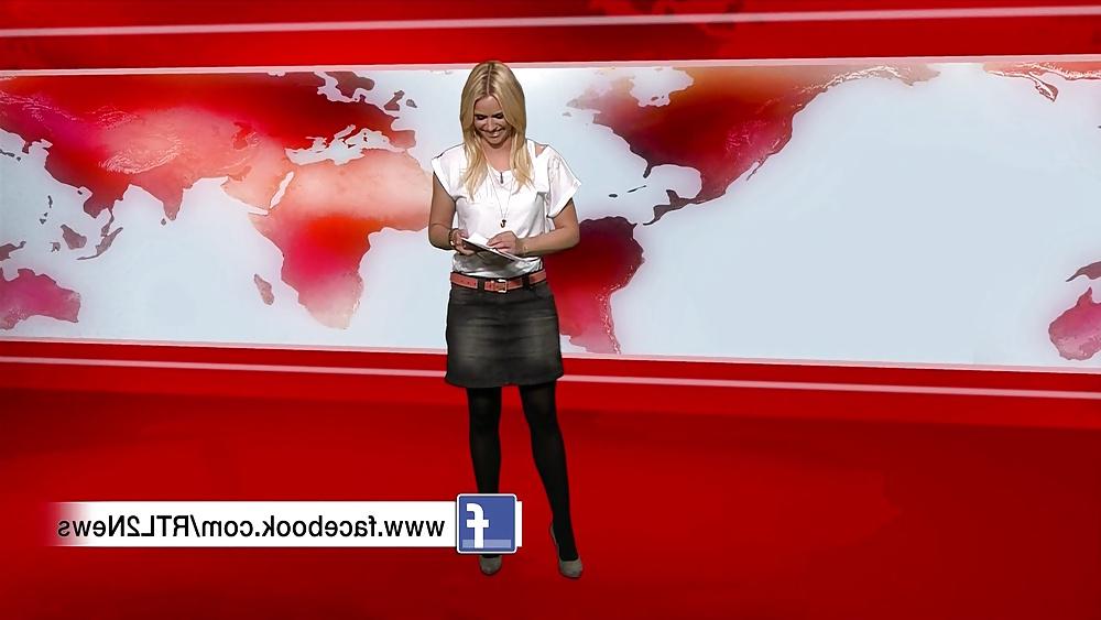 25P Sandra Schneiders Nylon